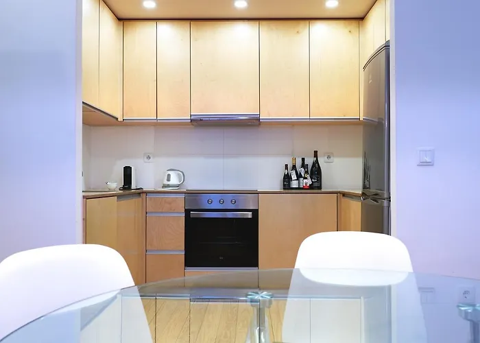 Premium Familiares - Loft Bemyguest アパート ヴィゼウ